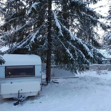 Winter Caravan *